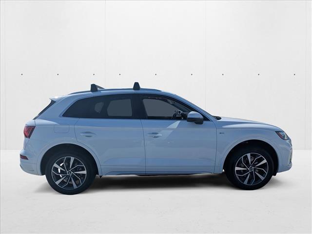Photo of 2023 Ibis White Audi Q5
