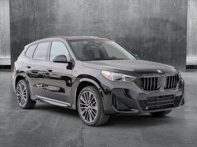 Photo of 2025 Black Sapphire Metallic BMW X1