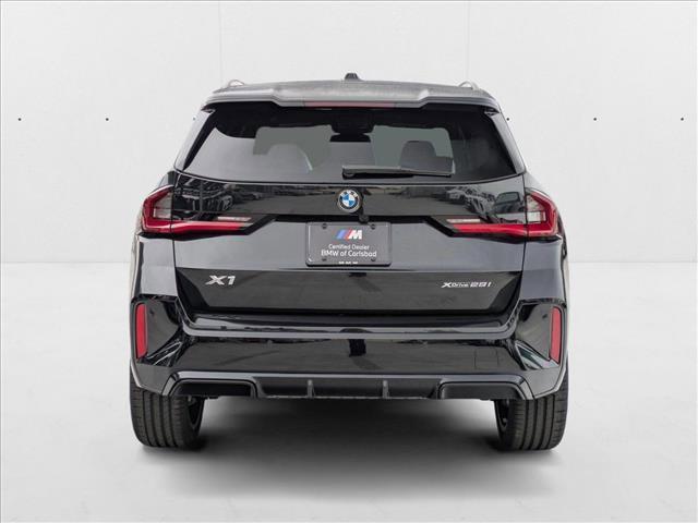 Photo of 2025 Black Sapphire Metallic BMW X1
