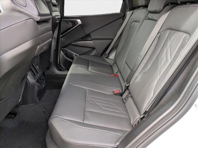 Photo of 2025 Alpine White BMW X3