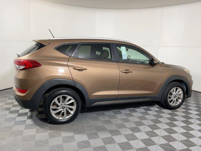 Photo of 2016 Mojave Sand Hyundai TUCSON