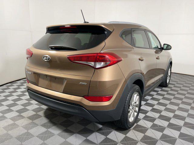 Photo of 2016 Mojave Sand Hyundai TUCSON