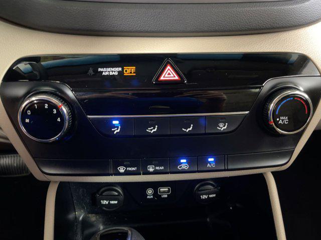Photo of 2016 Mojave Sand Hyundai TUCSON