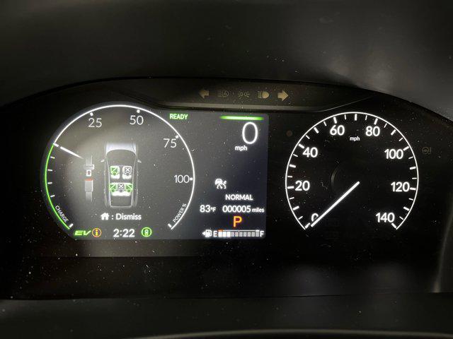 Photo of 2026 Platinum White Pearl Honda CR-V Hybrid