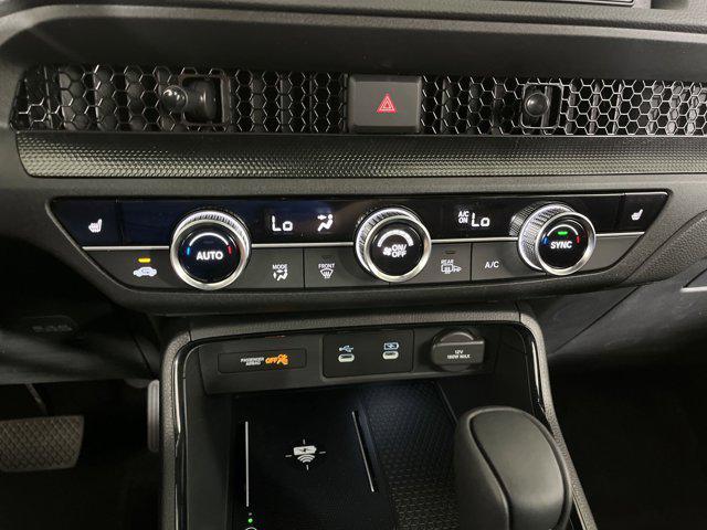 Photo of 2026 Platinum White Pearl Honda CR-V Hybrid