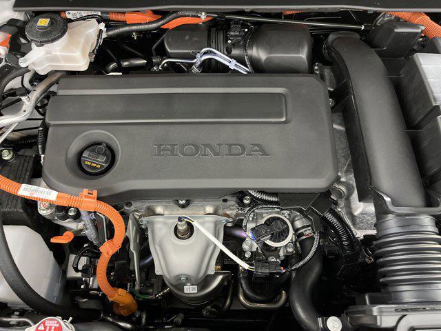Photo of 2026 Platinum White Pearl Honda CR-V Hybrid