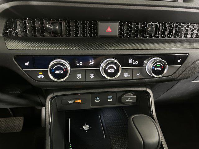 Photo of 2026 Platinum White Pearl Honda CR-V Hybrid