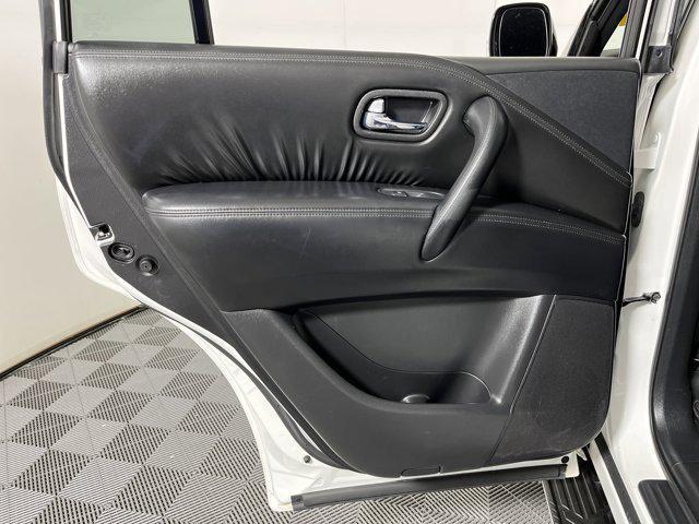 Photo of 2023 Aspen White Tricoat Nissan Armada