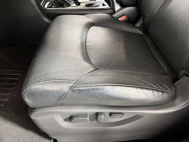 Photo of 2023 Aspen White Tricoat Nissan Armada