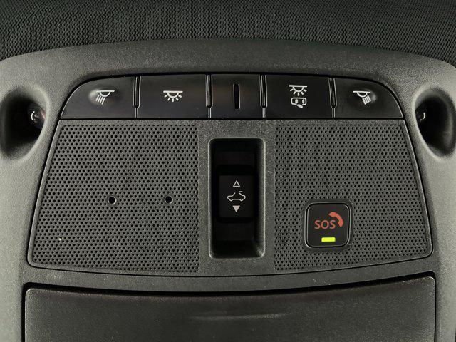 Photo of 2023 Aspen White Tricoat Nissan Armada
