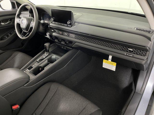 Photo of 2025 Solar Silver Metallic Honda Accord