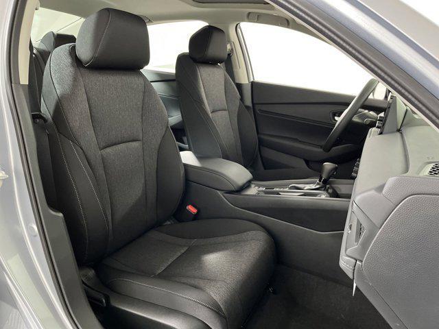 Photo of 2025 Solar Silver Metallic Honda Accord