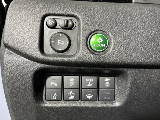 Photo of 2025 Sonic Gray Pearl Honda Ridgeline