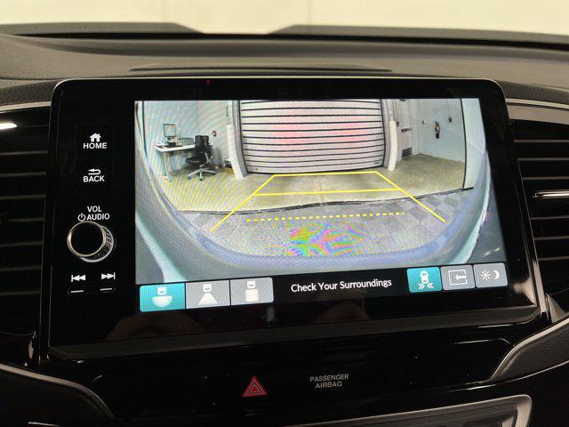 Photo of 2025 Sonic Gray Pearl Honda Ridgeline