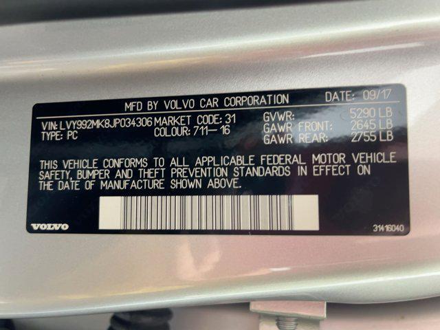 Photo of 2018 Bright Silver Metallic Volvo S90