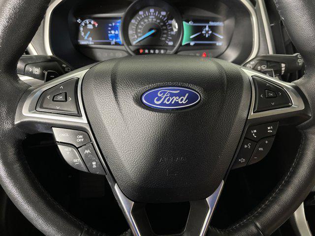 Photo of 2020 Iconic Silver Metallic Ford Edge