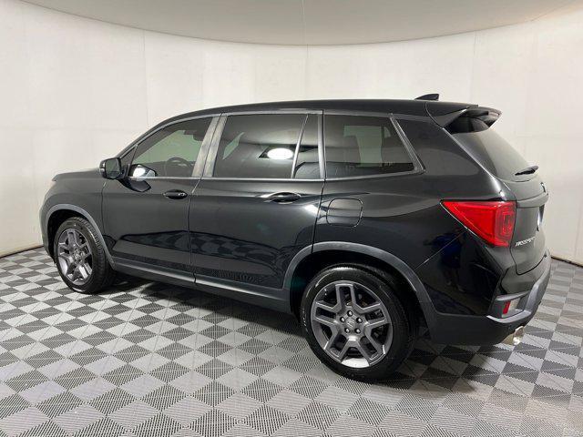 Photo of 2022 Crystal Black Pearl Honda Passport