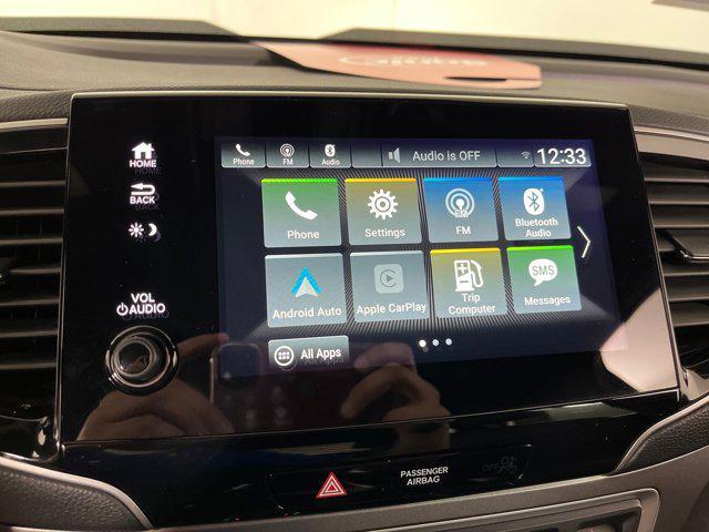 Photo of 2022 Crystal Black Pearl Honda Passport