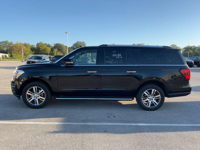 Photo of 2023 Agate Black Metallic Ford Expedition Max