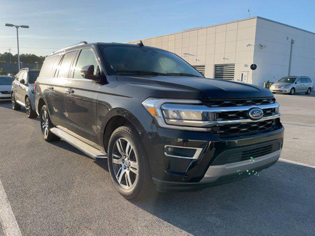 Photo of 2023 Agate Black Metallic Ford Expedition Max