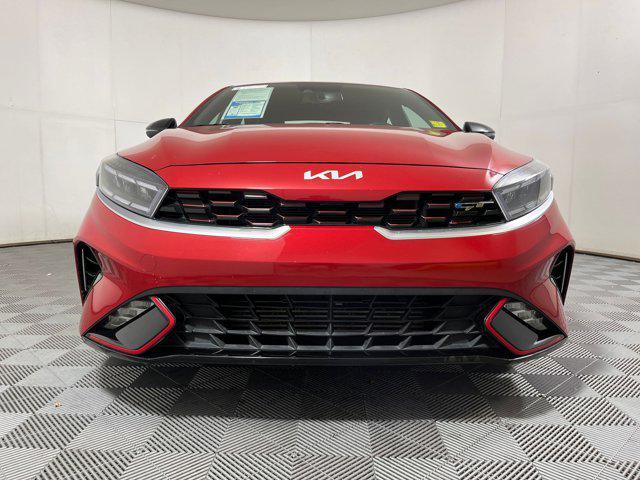 Photo of 2022 Currant Red Kia Forte