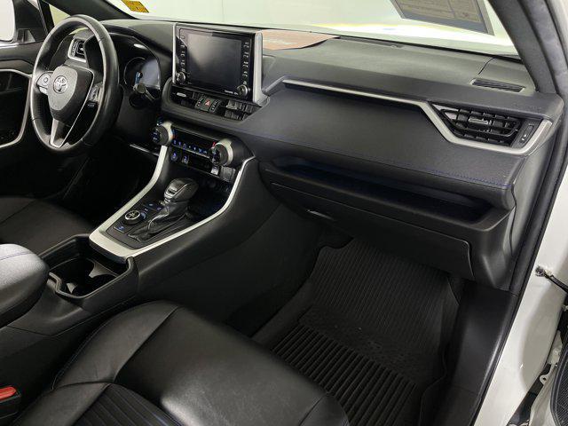 Photo of 2021 Blizzard Pearl/Midnight Black Metallic Toyota RAV4 Hybrid