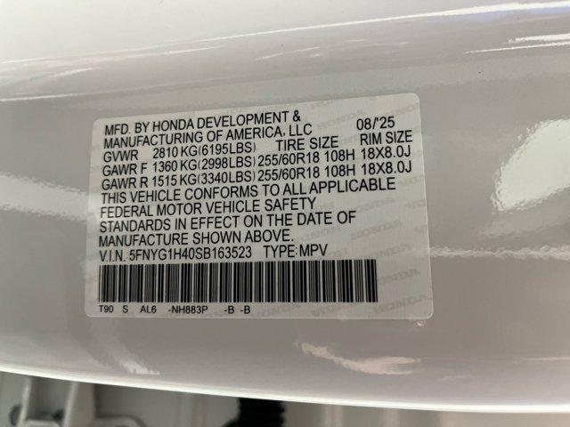 Photo of 2025 Platinum White Pearl Honda Pilot