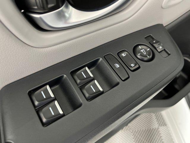 Photo of 2025 Platinum White Pearl Honda Pilot