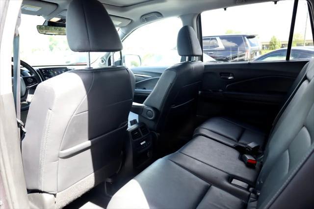 Photo of 2021 Crystal Black Pearl Honda Pilot