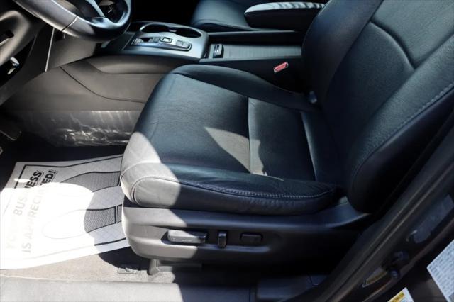 Photo of 2021 Crystal Black Pearl Honda Pilot