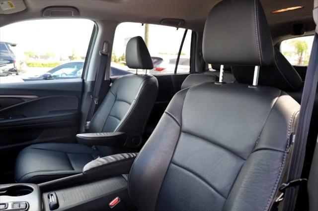 Photo of 2021 Crystal Black Pearl Honda Pilot