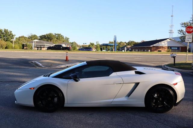 Photo of 2008 Bianco Monocerus Lamborghini Gallardo