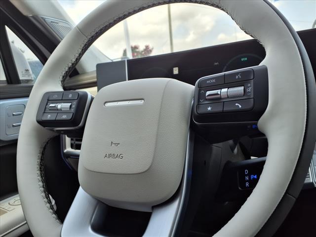 Photo of 2025 White Hyundai SANTA FE HEV
