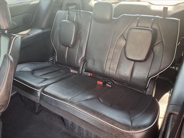 Photo of 2020 Ceramic Gray Chrysler Pacifica