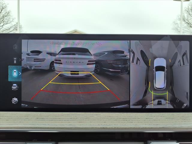 Photo of 2025 Vik Black Genesis GV80