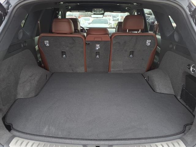 Photo of 2025 Vik Black Genesis GV80