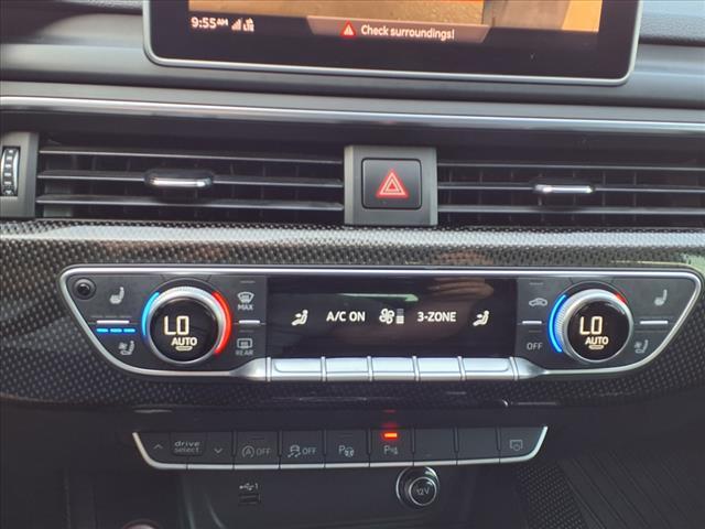 Photo of 2019 Daytona Gray Pearl Effect Audi S5