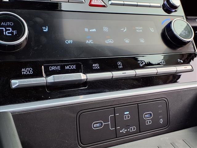 Photo of 2025 Shimmering Silver Hyundai SANTA FE