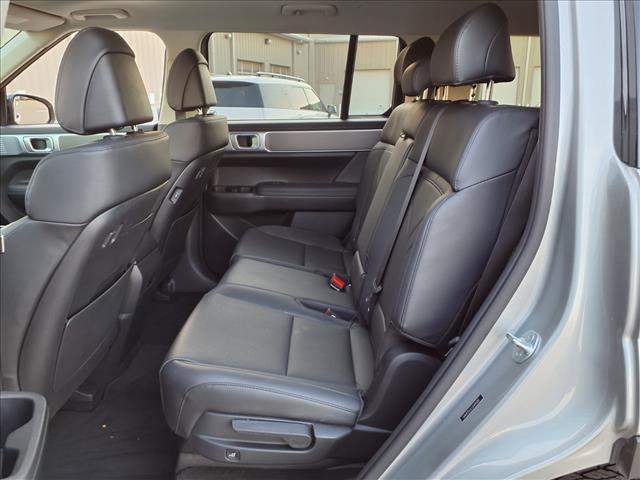 Photo of 2025 Shimmering Silver Hyundai SANTA FE