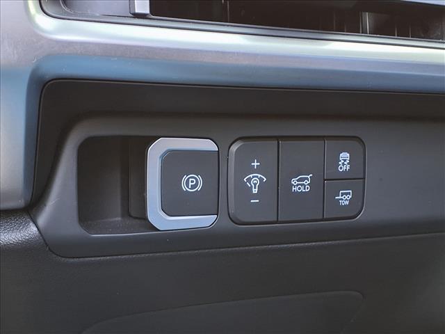 Photo of 2025 Shimmering Silver Hyundai SANTA FE