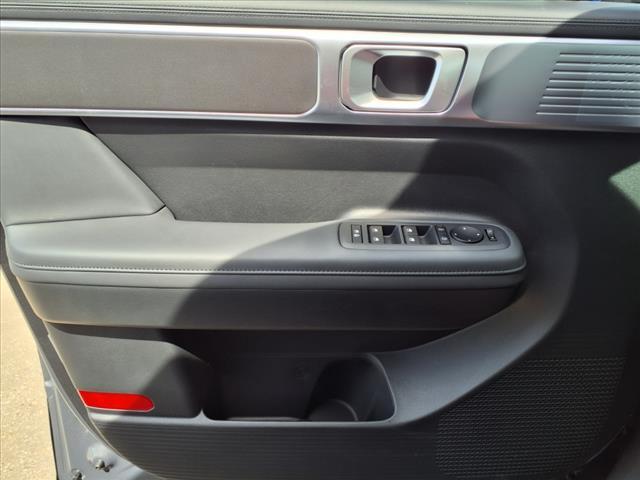 Photo of 2025 Gray Hyundai SANTA FE