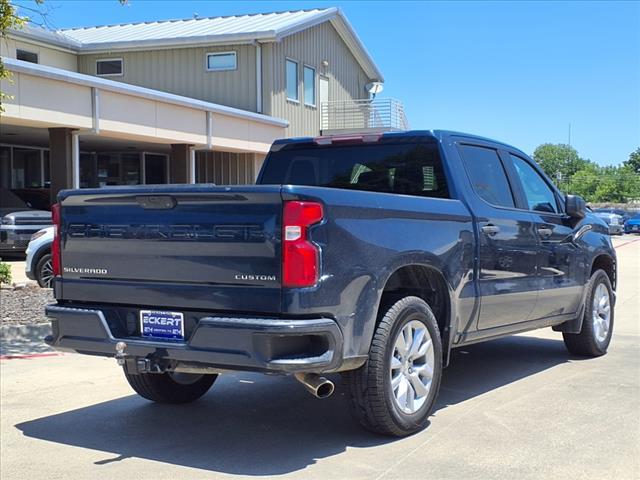 Photo of 2020 Blue Chevrolet Silverado 1500
