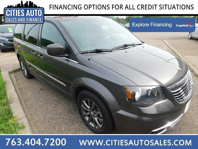 2015 Chrysler Town & Country