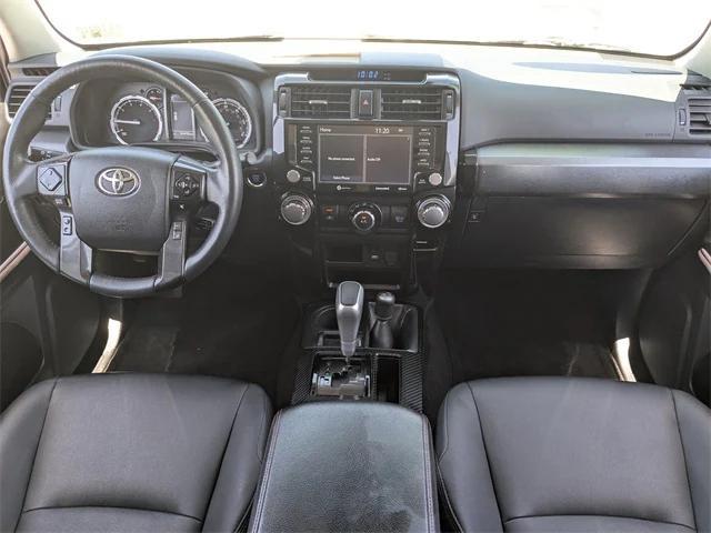 Photo of 2022 White Toyota 4Runner