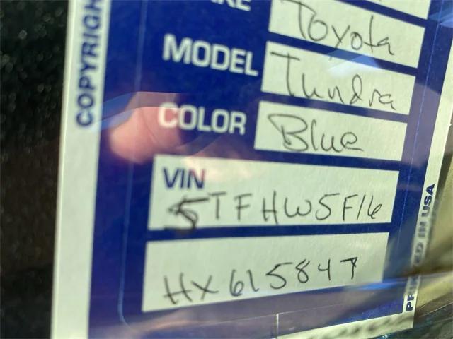 Photo of 2017 Blazing Blue Pearl Toyota Tundra