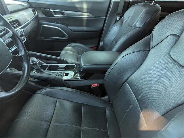 Photo of 2022 Wolf Gray Kia Telluride
