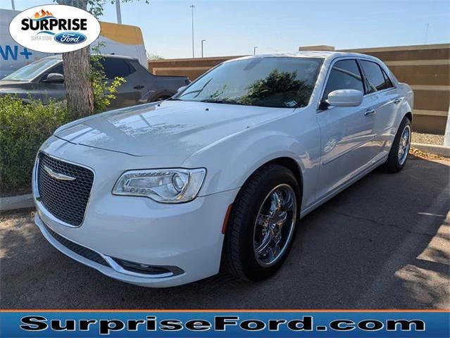 2018 Chrysler 300