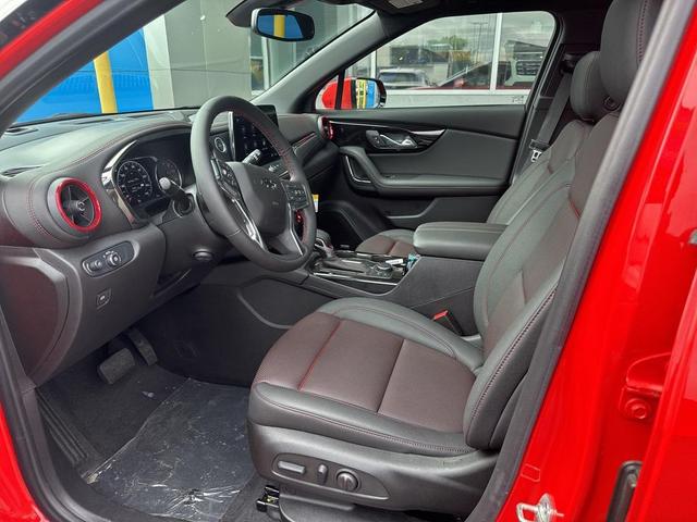 Photo of 2025 Habanero Orange Chevrolet Blazer