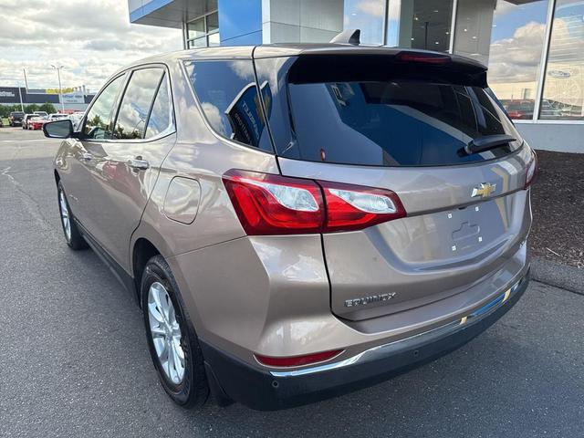 Photo of 2019 Sandy Ridge Metallic Chevrolet Equinox