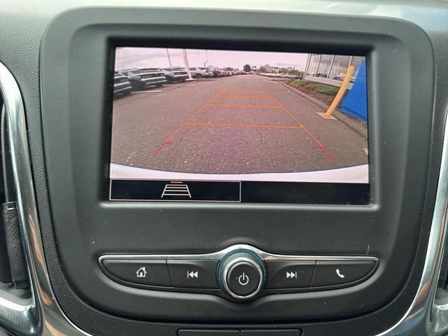 Photo of 2024 Summit White Chevrolet Equinox